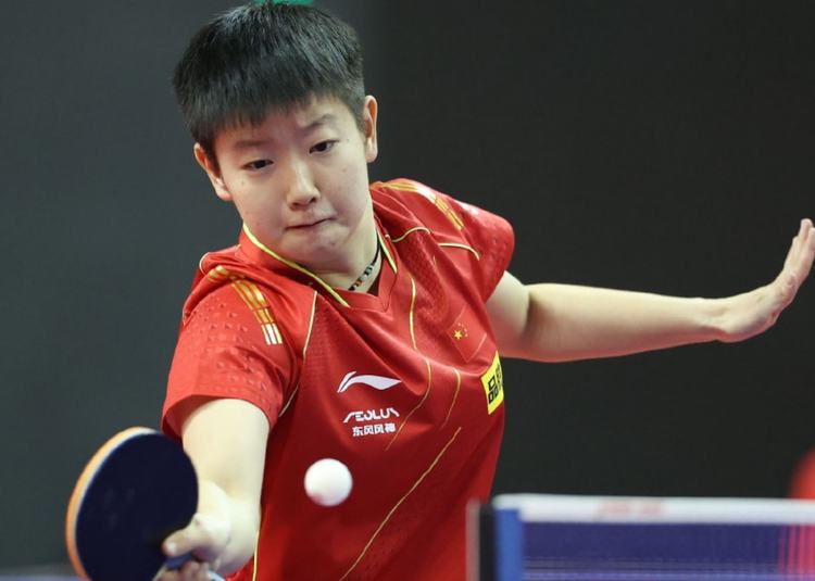 她在接受赛 她在接受赛