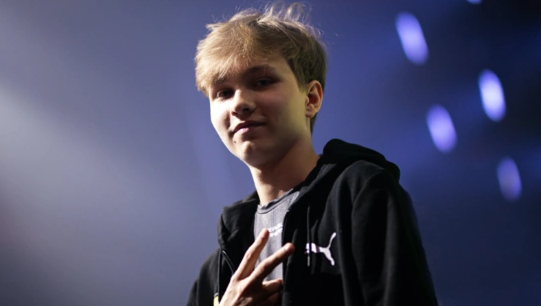 这起转会纠 这起转会纠